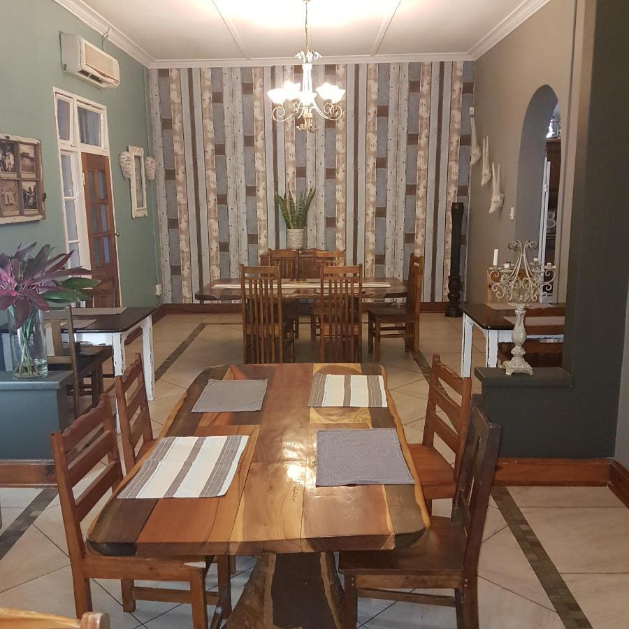 Stoep At Steenbok Self Catering Komatipoort Esterno foto